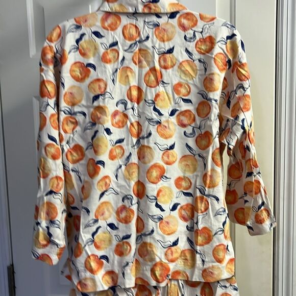 LOFT Sleep Peach Two Piece Set with Button Down Shirt and Pull On Shorts- Small - Picture 10 of 15